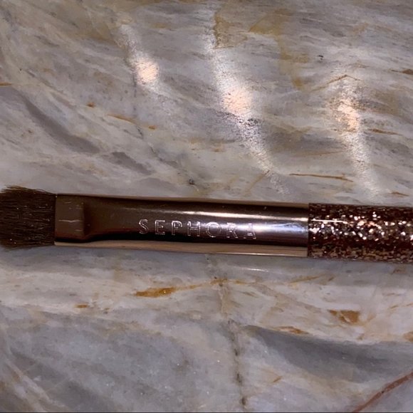 Sephora Medium Eyeshadow Brush Gold Sparkle - Picture 2 of 2